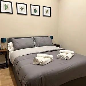 Florio House Bed & Breakfast